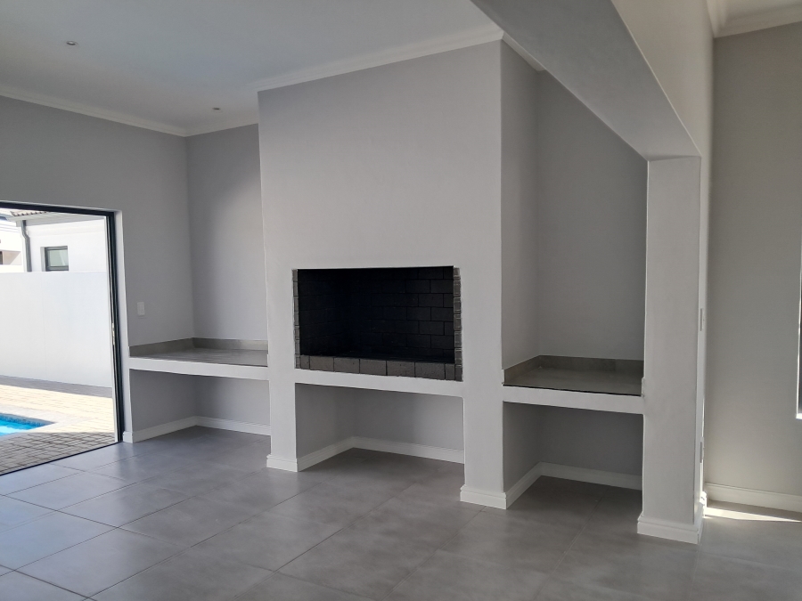 3 Bedroom Property for Sale in Shelley Point Western Cape